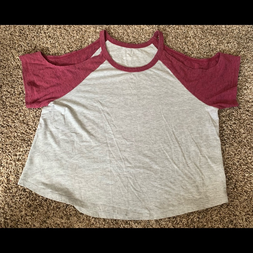 Aeropostale T-Shirt
